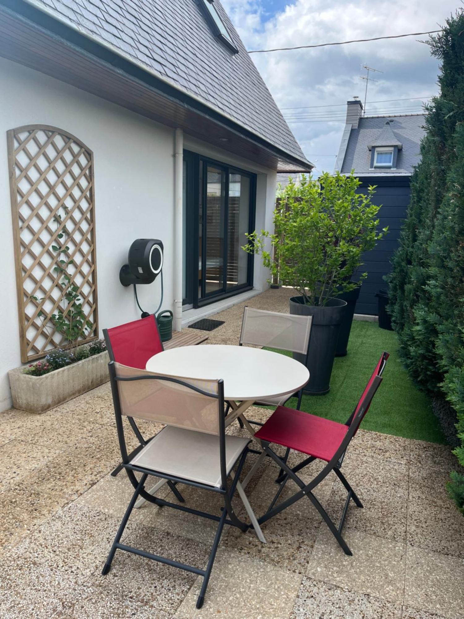 Au Jardin Ginkgo Apartment Quimper Bagian luar foto